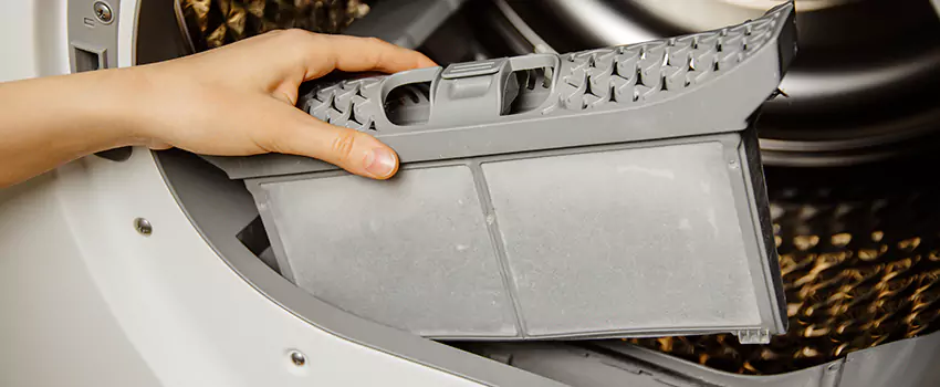 Signs Of A Clogged Dryer Lint Trap in Irondequoit, New York